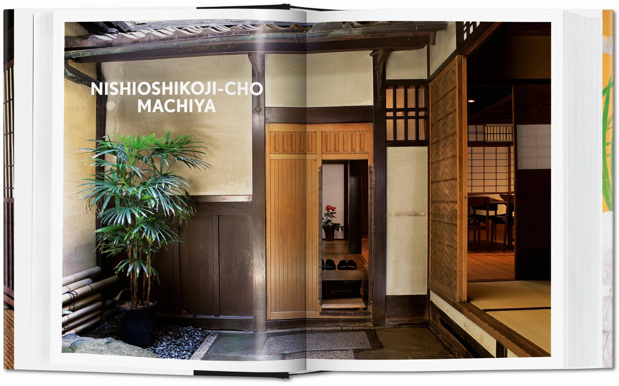 Living in Japan. 45th Ed (German, French, English)