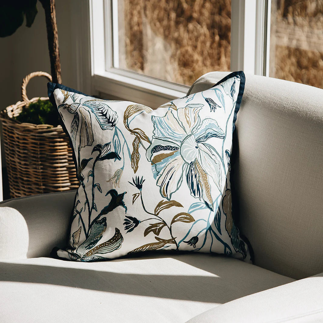 Bahti Pillow