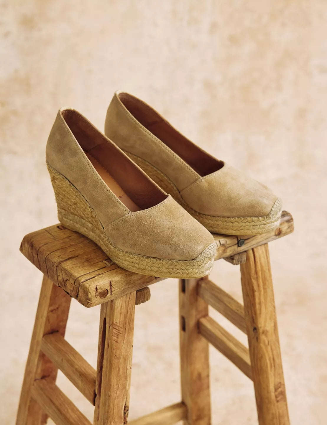 Colina Suede Espadrille