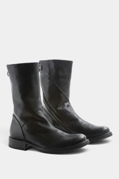 The Copper Shed EZEE black vegetable tanned leather mid-height boots with a round toe and diagonal side zip.
