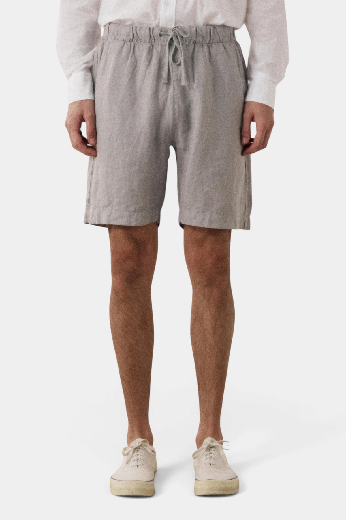 The Copper Shed Joggy short in light grey cotton with an elasticated drawstring waist and straight fit