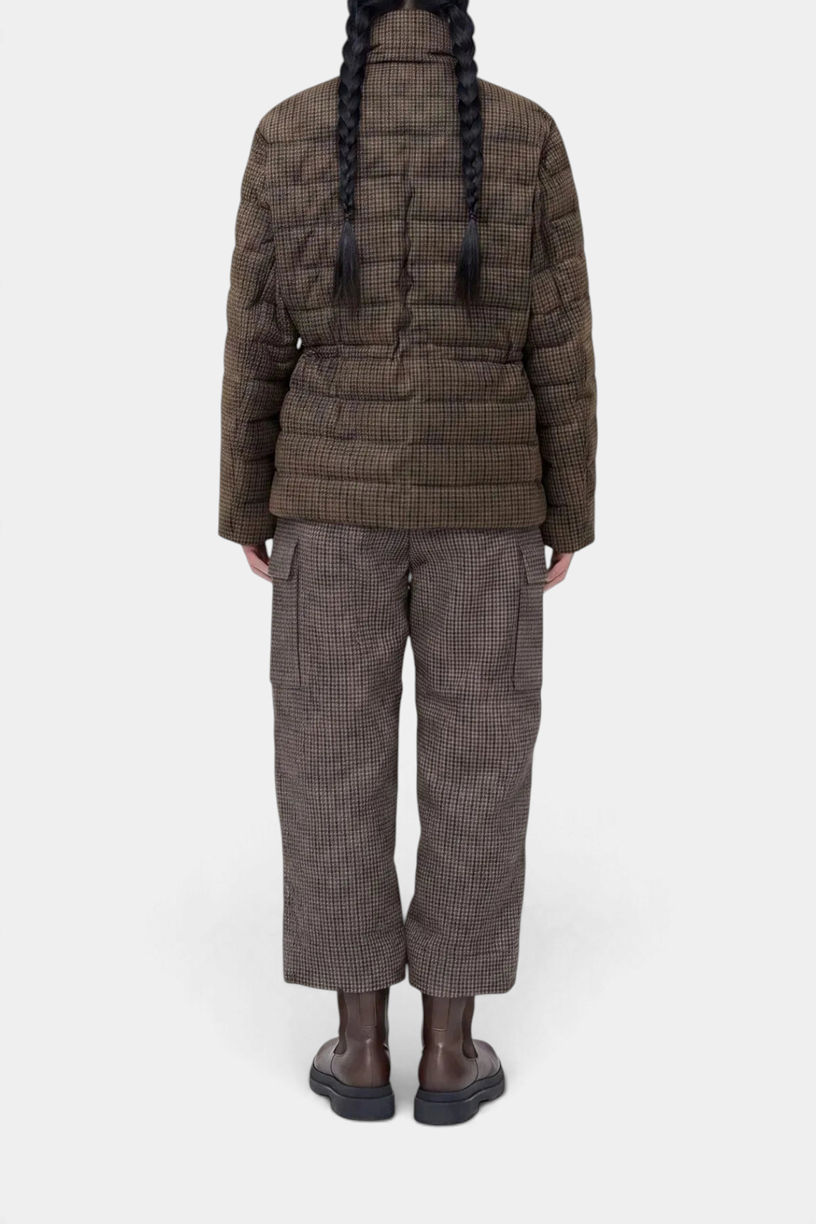 Back view of The Copper Shed Lottie puffer jacket in brown houndstooth recycled polyester with a stand-up collar.