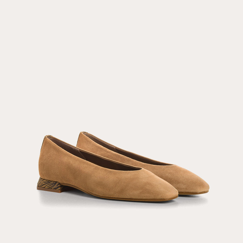 THEA SUEDE/ZEBRA BALLERINAS