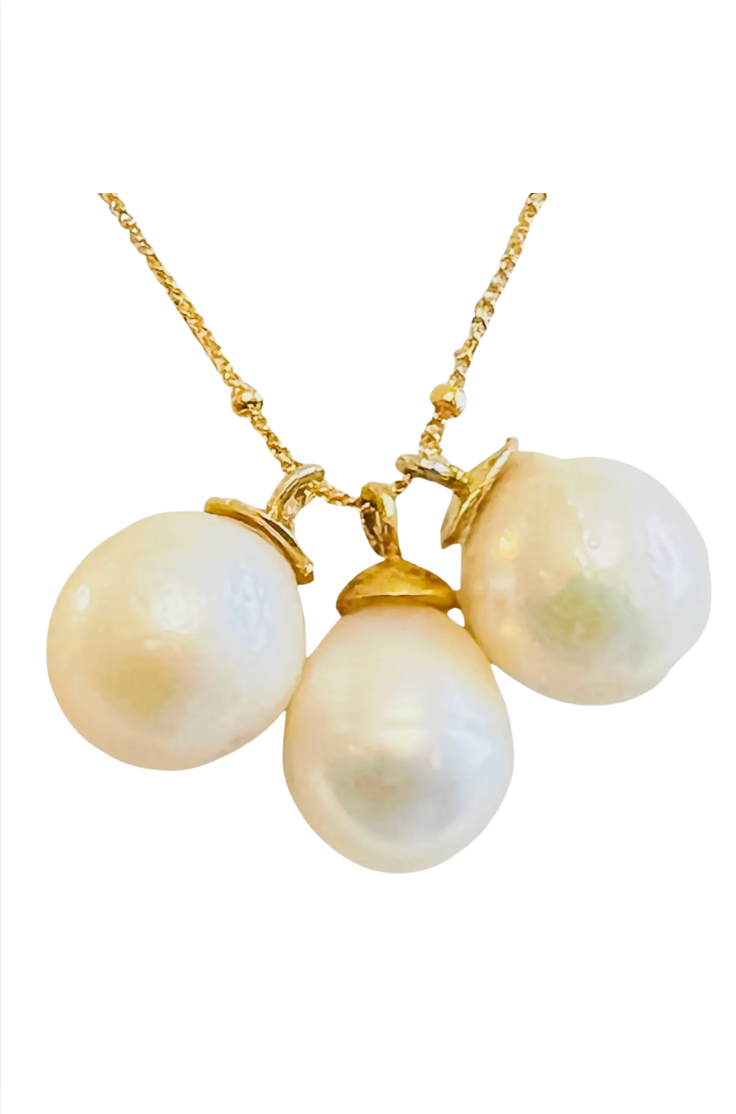 Ariel Pearl Necklace