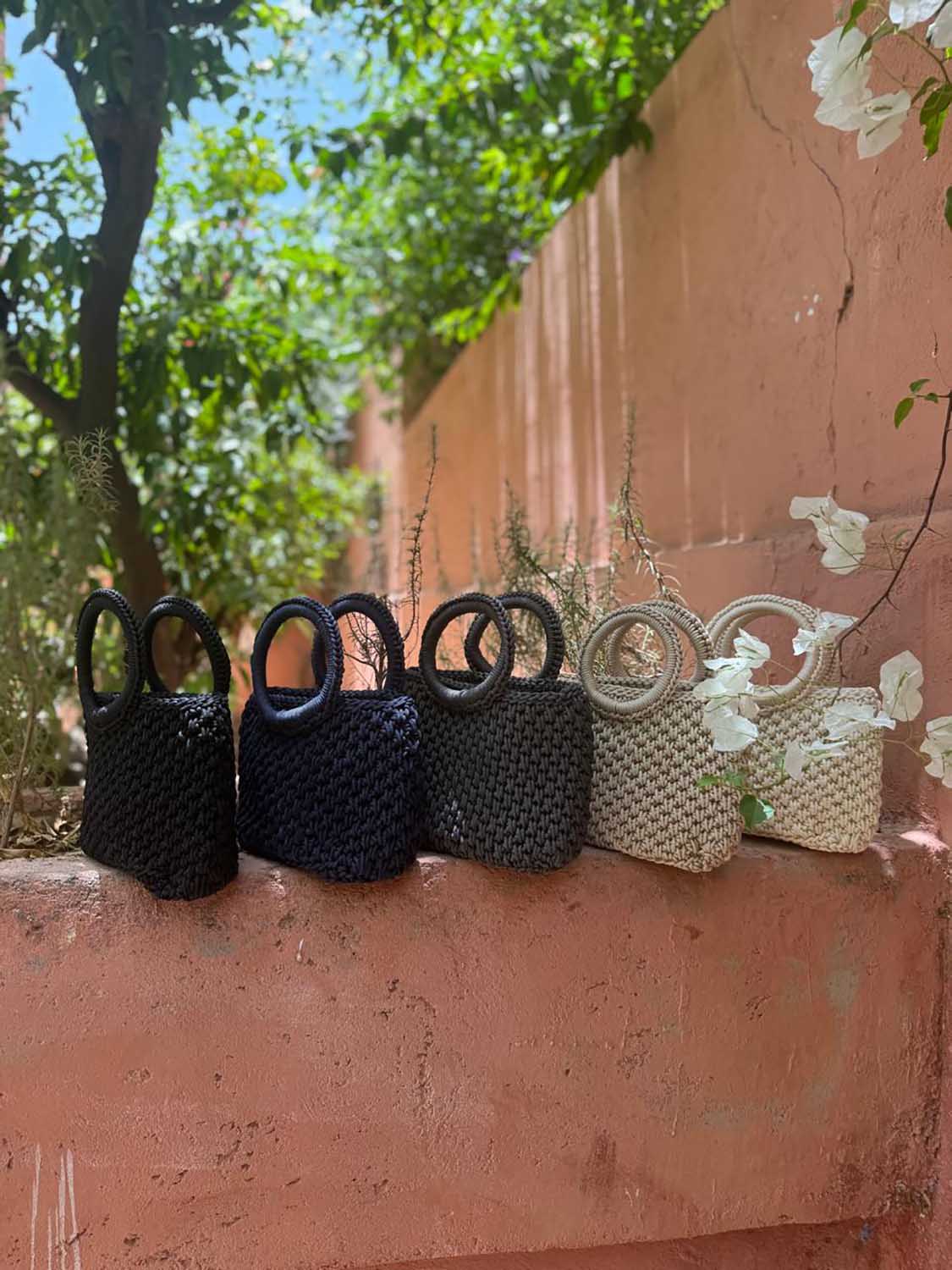 Small Crochet Tote with Round Handle