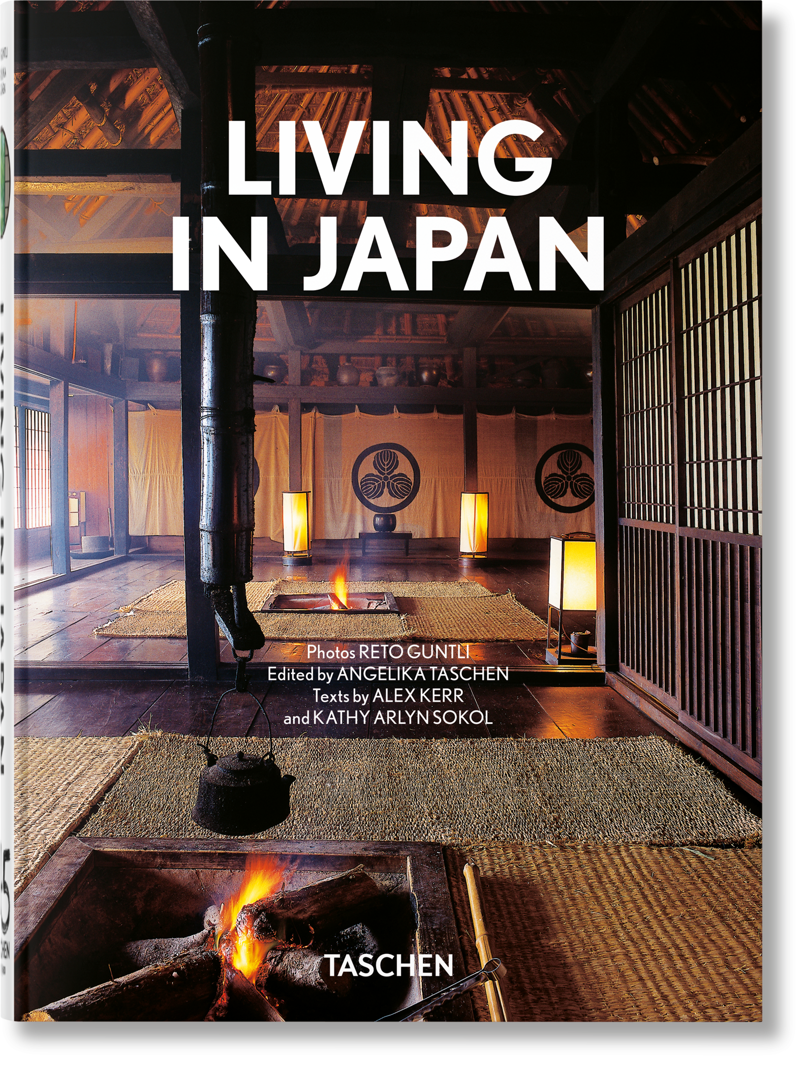 Living in Japan. 45th Ed (German, French, English)