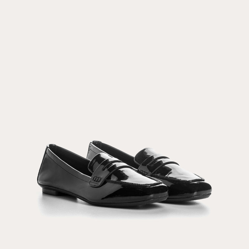 HEMA CC WOMEN'S PATENT LEATHER LOAFERS
