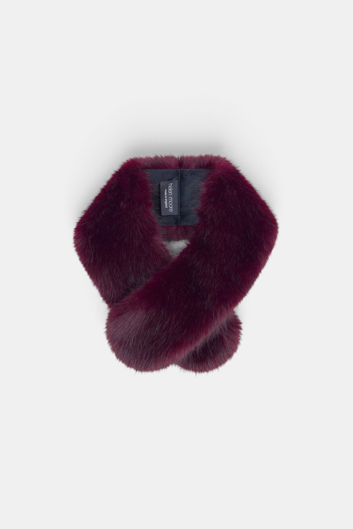 The Copper Shed vintage-style burgundy faux fur collar with magnetic fastening and velvet lining.