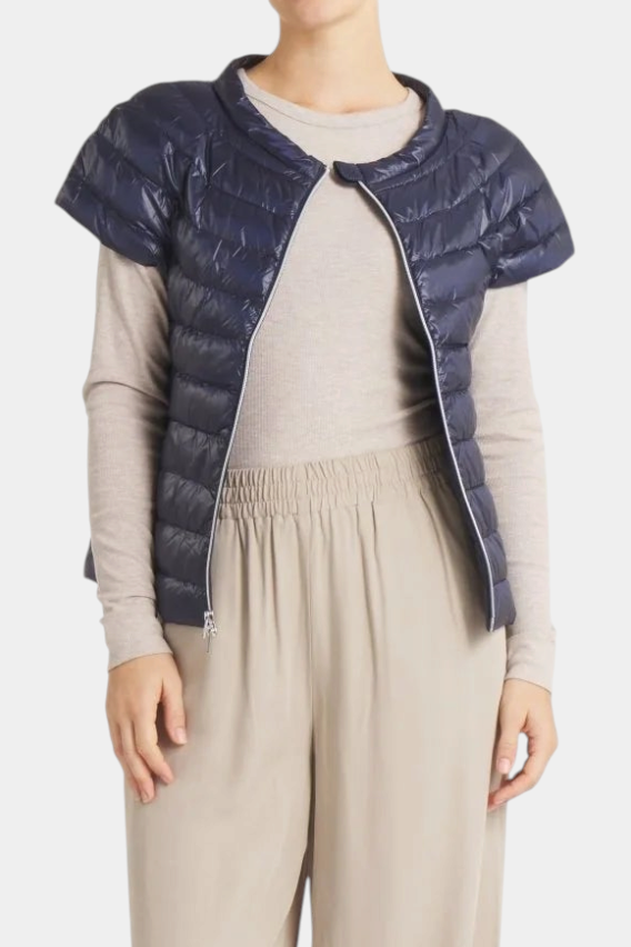 The Copper Shed St Ives navy blue ultra-light packable down vest with quarter sleeves and a two-way zipper.